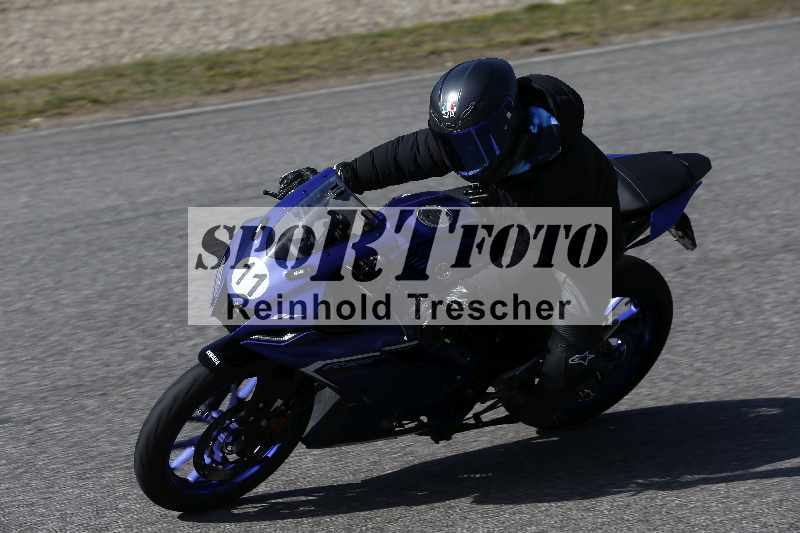 /01 02.04.2026 MAZ ADR/Gruppe gelb Gruppe gruen/11